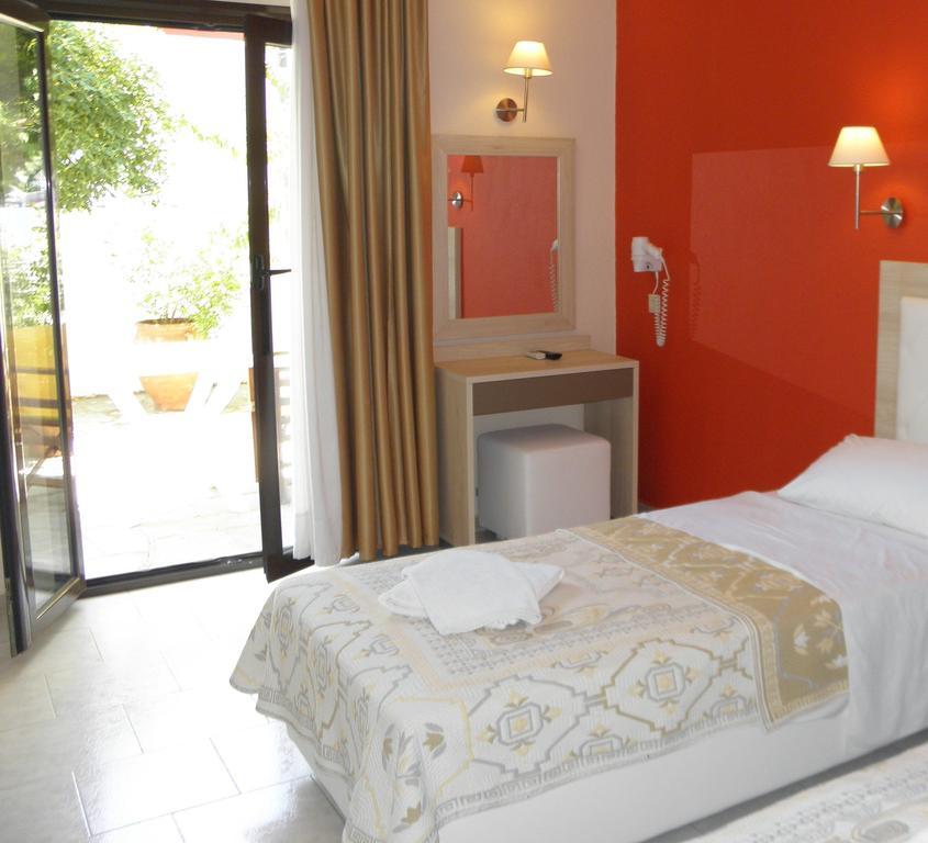 Makedonia Hotel Урануполи Екстериор снимка