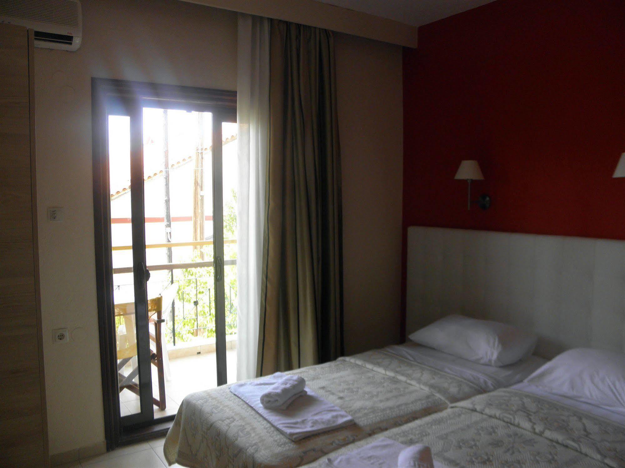 Makedonia Hotel Урануполи Екстериор снимка